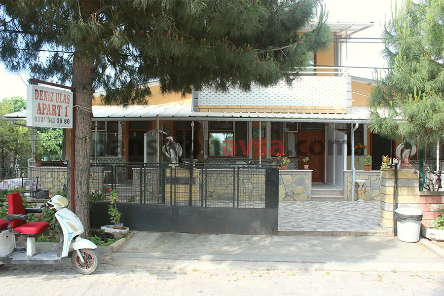 Deniz Ulaş Apart