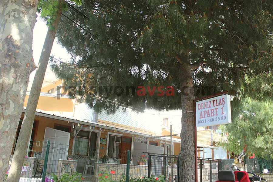 Deniz Ulaş Apart